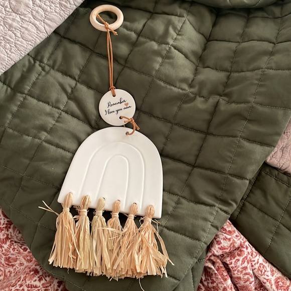 Wall Decor for Mom-Remember I Love You, Handmade Rainbow Shape with Wood Hoop, - Picture 4 of 4